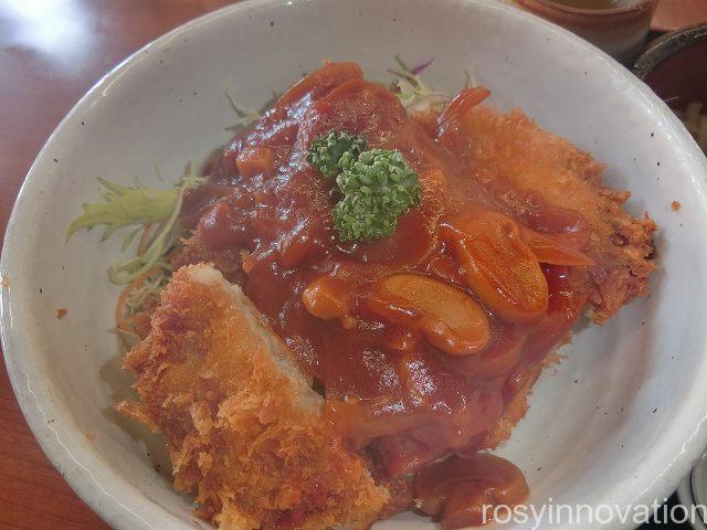 西の屋美作店１１　デミカツ丼